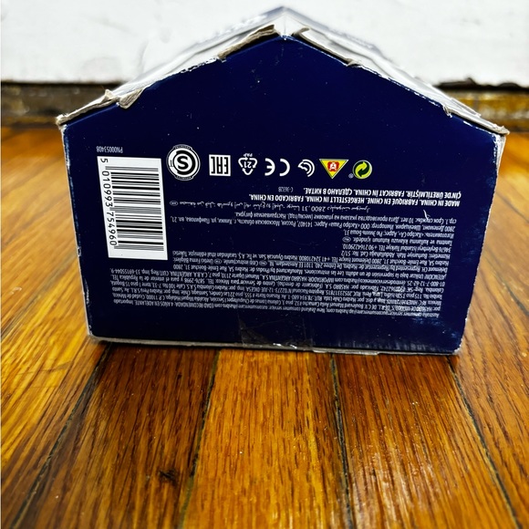 Star Wars R2 unit galaxy’s edge trading post design a droid - Picture 9 of 15